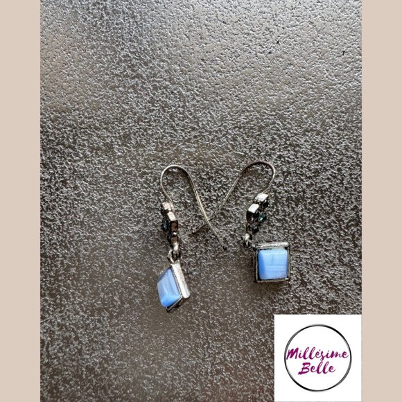 Blue and Silver Jeweled Pendant Necklace w/ Earrings - Picture 4 of 8